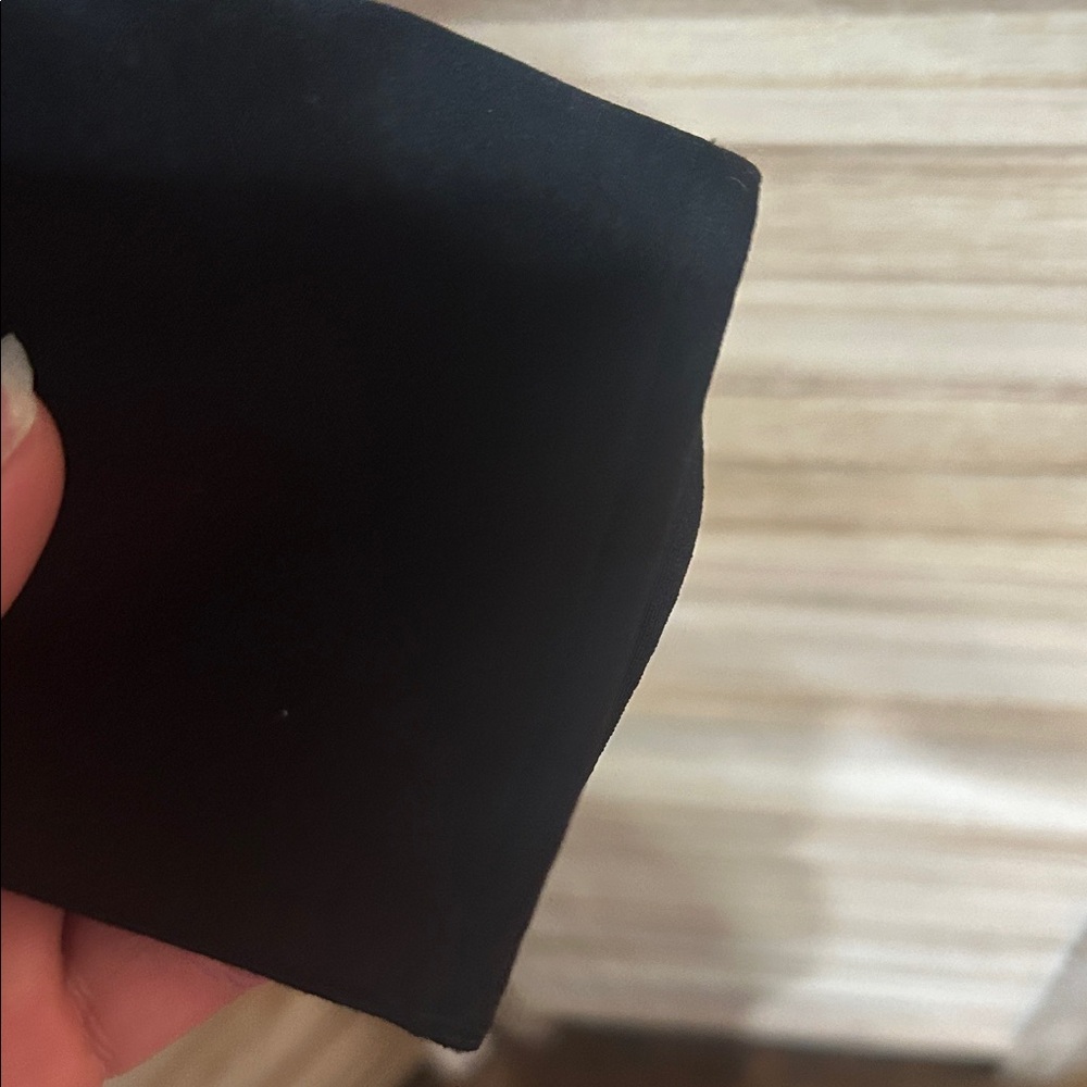 Zara Elegant Black Crop Top - Picture 4 of 4